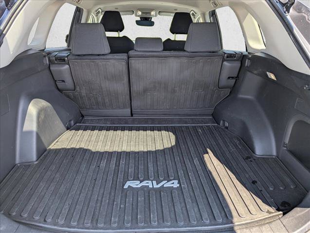 Used 2024 Toyota RAV4 LE AWD/4WD image 30