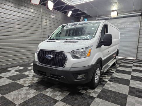 Used 2021 Ford Transit 250 Low Roof w/ Exterior Upgrade Package RWD image 37