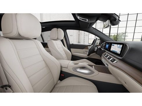 New 2026 Mercedes-Benz GLE 450 4MATIC Coupe image 4