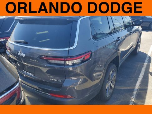 New 2024 Jeep Grand Cherokee L Limited w/ Trailer Tow Package AWD/4WD image 4