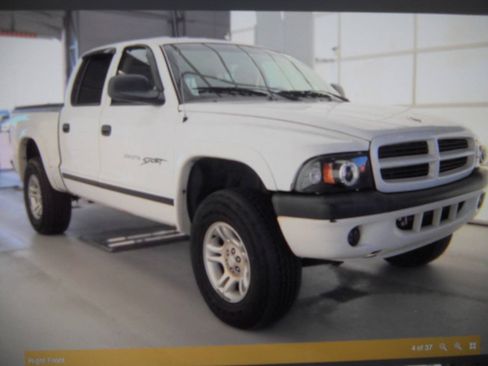 Used 2001 Dodge Dakota Sport AWD/4WD image 10
