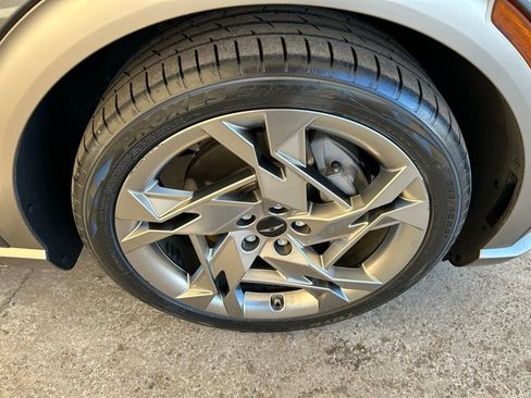 Used 2023 Genesis GV60 Performance w/ Security Package image 12