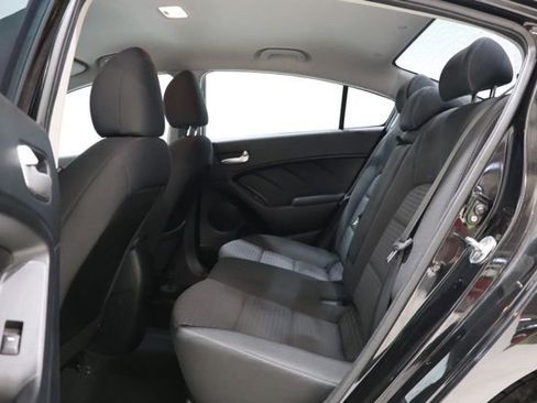 Used 2017 Kia Forte LX w/ LX Popular Package FWD image 29