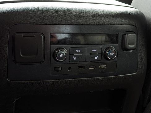 Used 2017 Chevrolet Tahoe LT w/ LT Signature Package image 33