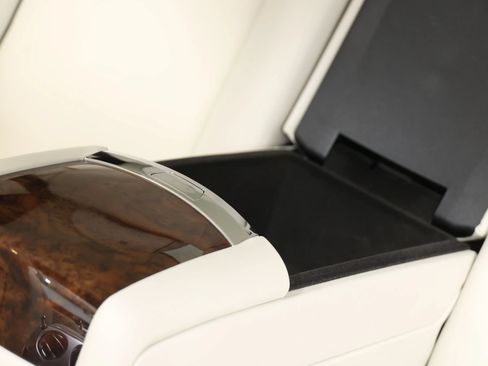 Used 2017 Rolls-Royce Ghost RWD image 69