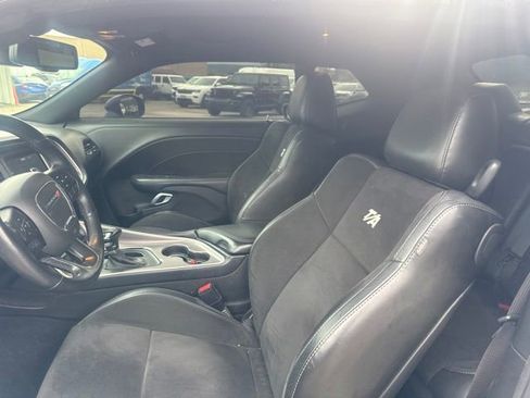 Used 2022 Dodge Challenger R/T Scat Pack w/ T/A Package RWD image 9