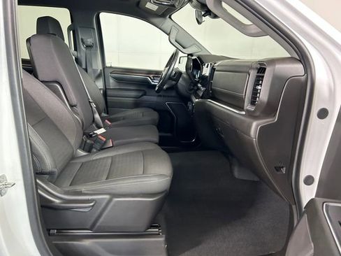 Used 2024 Chevrolet Silverado 1500 LT AWD/4WD image 29