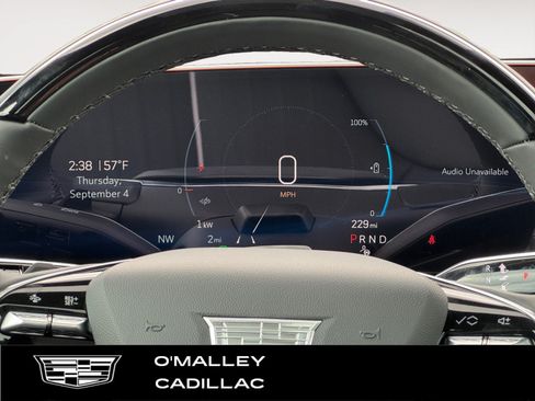 New 2026 Cadillac Vistiq Luxury w/ LPO, Floor Liner Package AWD/4WD image 15