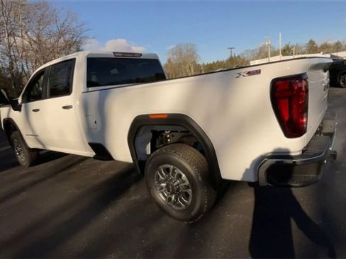 New 2026 GMC Sierra 3500 Pro image 7