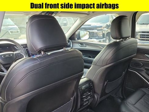 Used 2023 Jeep Grand Cherokee L Limited image 26