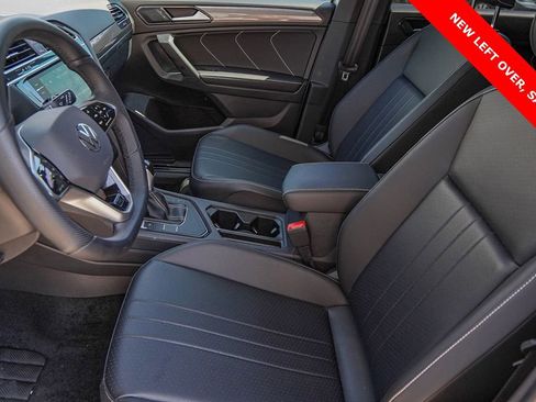 Used 2024 Volkswagen Tiguan SE R-Line image 11