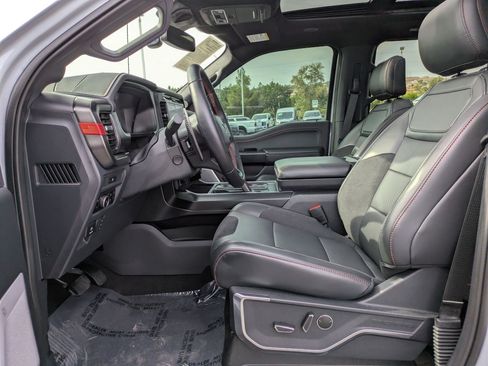 Used 2025 Ford F150 Raptor AWD/4WD image 17