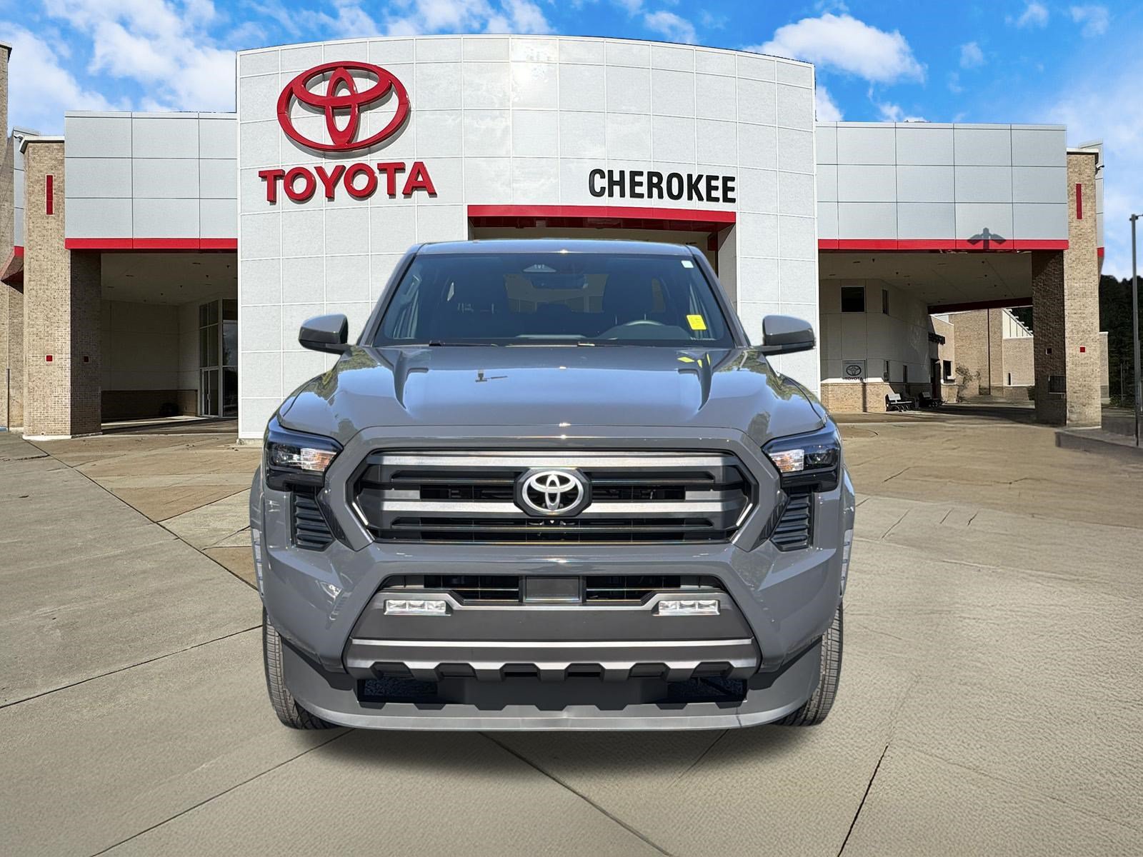 Used 2024 Toyota Tacoma SR5 AWD/4WD image 2