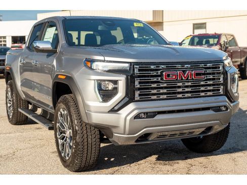 New 2026 GMC Canyon Denali w/ LPO, Black Badging Package AWD/4WD image 35