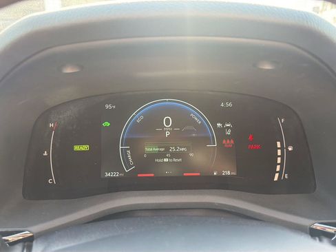 Used 2025 Toyota Camry LE FWD image 21
