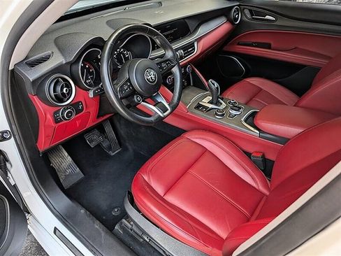 Used 2020 Alfa Romeo Stelvio Ti w/ Active Blind Spot Package AWD/4WD image 2