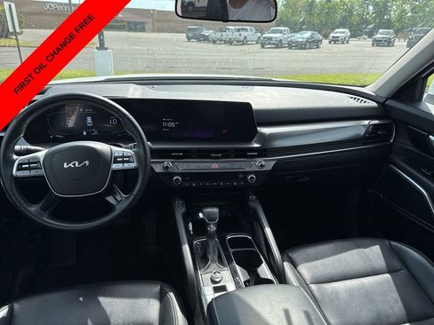 Used 2025 Kia Telluride S AWD/4WD image 10