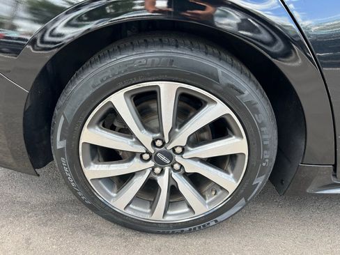 Used 2020 Lincoln Continental w/ Equipment Group 500A FWD image 12