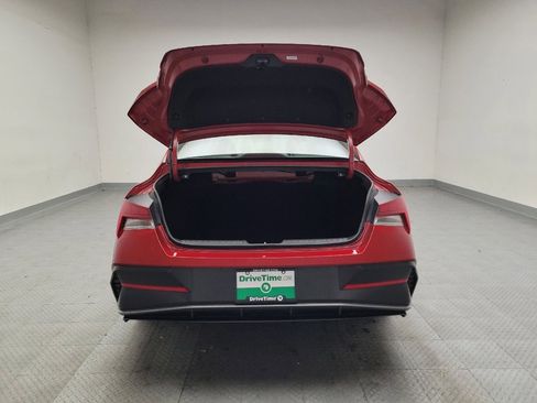 Used 2025 Hyundai Elantra SEL image 29