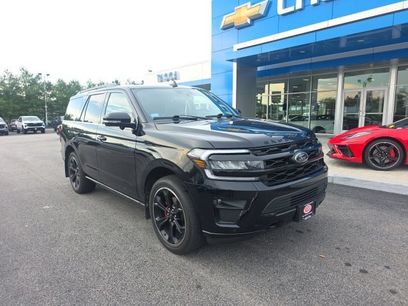 Used 2023 Ford Expedition Limited