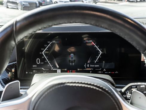 Used 2024 BMW X7 xDrive40i w/ M Sport Package image 14