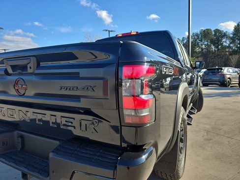 New 2026 Nissan Frontier PRO-4X w/ Pro-4x Convenience Package image 36