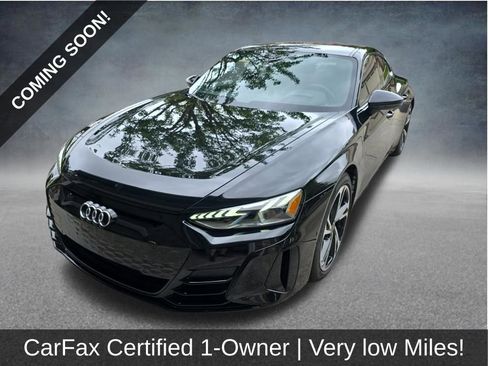 Used 2023 Audi e-tron GT Prestige w/ Prestige Package AWD/4WD image 2