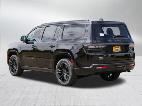 New 2026 Jeep Grand Wagoneer Summit w/ Premium Group III AWD/4WD image 3