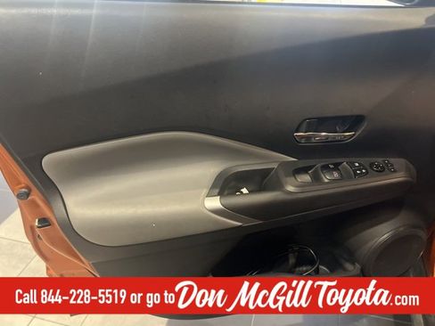 Used 2021 Nissan Kicks SR w/ SR Premium Package image 13