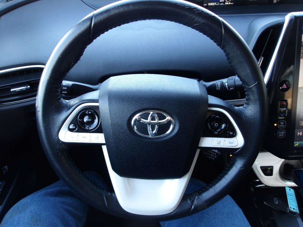 Used 2018 Toyota Prius Prime Premium FWD image 15