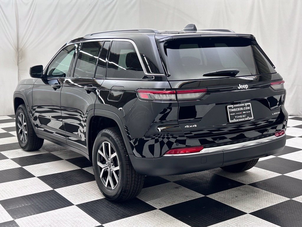 New 2027 Jeep Grand Cherokee Laredo AWD/4WD image 5