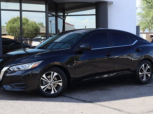 Used 2021 Nissan Sentra SV FWD image 3