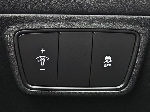 Used 2022 Hyundai Tucson SE image 17