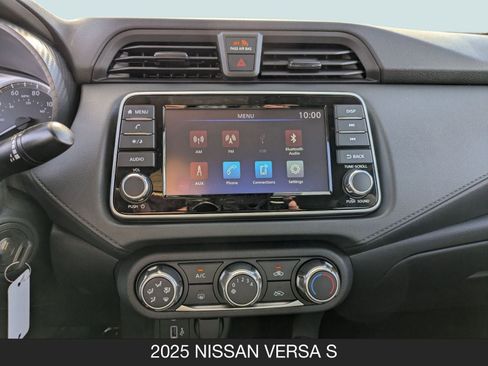 Used 2025 Nissan Versa S w/ Trunk Package image 17