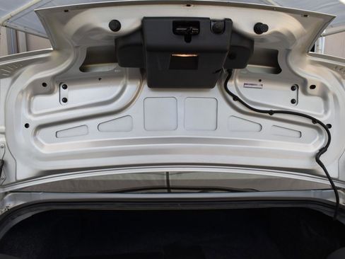 Used 2006 Ford Mustang GT Premium image 33