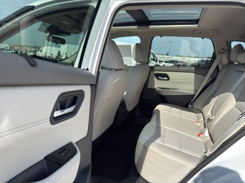 New 2026 Nissan Rogue SV w/ SV Premium Package image 31