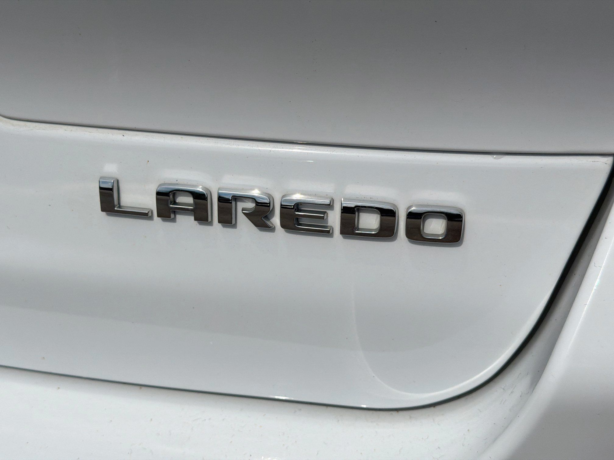 Used 2023 Jeep Grand Cherokee L Laredo AWD/4WD image 11
