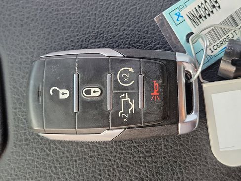 Used 2022 RAM 1500 Laramie image 32