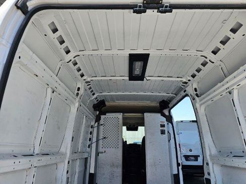 Used 2024 RAM ProMaster 2500 w/ Quick Order Package 22G SLT FWD image 39
