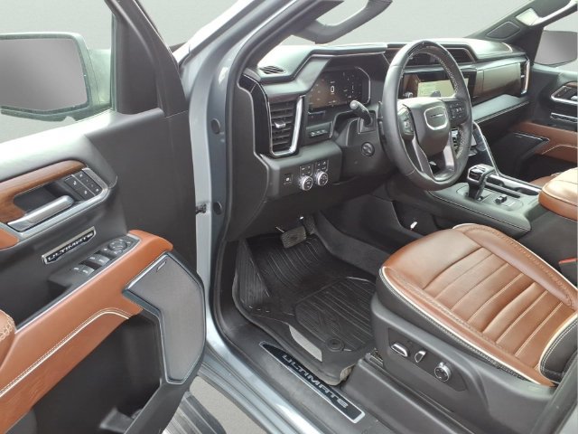 Used 2026 GMC Sierra 1500 Denali Ultimate AWD/4WD image 9