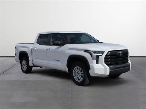 Used 2025 Toyota Tundra SR5 image 7