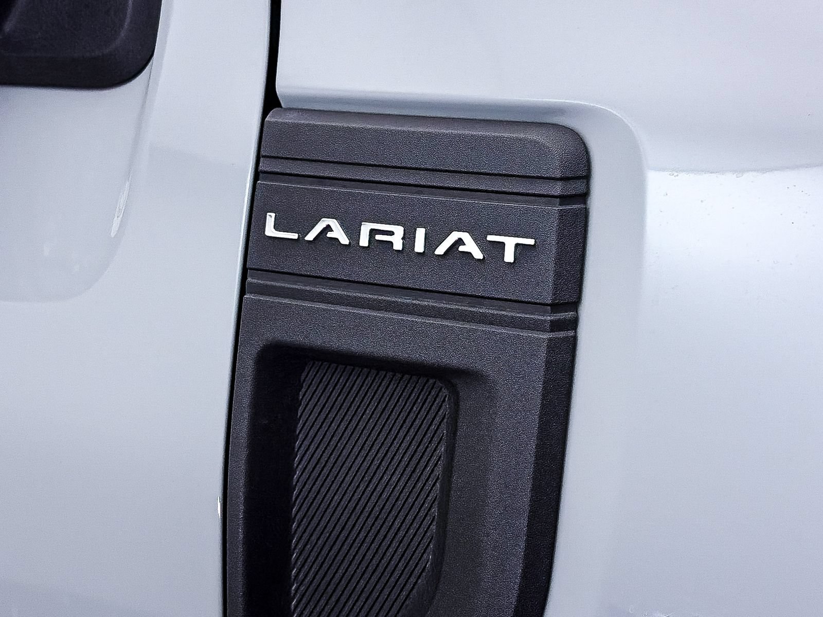 Used 2022 Ford Maverick Lariat w/ Lariat Luxury Package FWD image 5