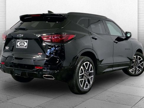 Used 2025 Chevrolet Blazer RS w/ Driver Confidence II Package AWD/4WD image 14