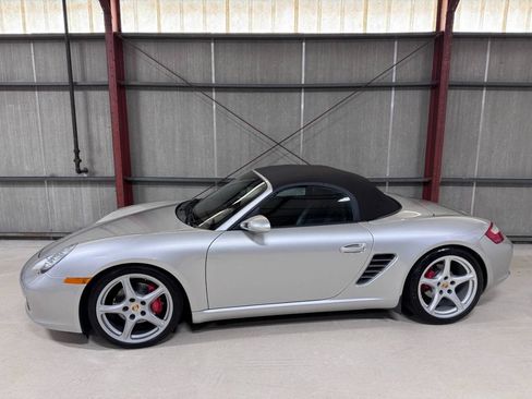 Used 2006 Porsche Boxster S RWD image 2