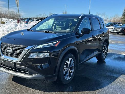 Used 2023 Nissan Rogue SV w/ SV Premium B Package image 4