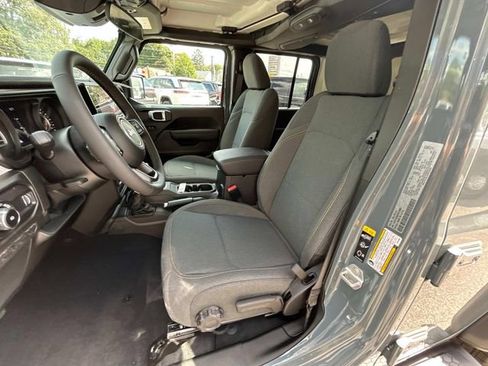 New 2025 Jeep Wrangler Sport S image 8