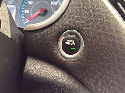 Used 2022 Chevrolet Malibu LT FWD image 28