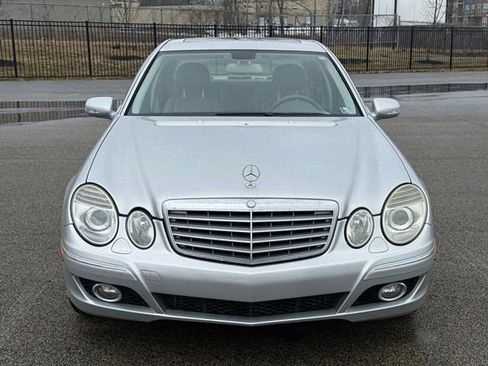 Used 2007 Mercedes-Benz E 320 BlueTEC Sedan image 2