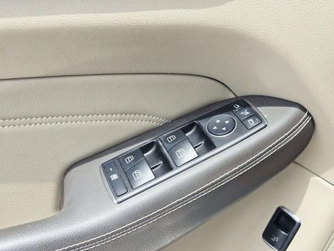 Used 2014 Mercedes-Benz ML 350 4MATIC image 34