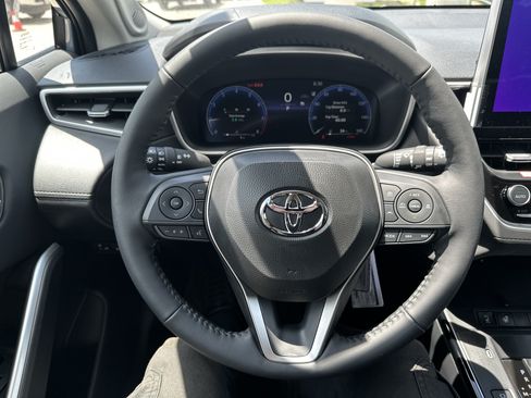 New 2026 Toyota Corolla Cross XLE w/ Convenience Package AWD/4WD image 16